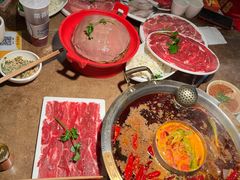 -潮火锅·麻辣牛肉火锅(观音桥方圆·LIVE店)