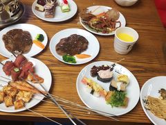 -享遇.锅姥姥牛排海鲜自助(小寨店)