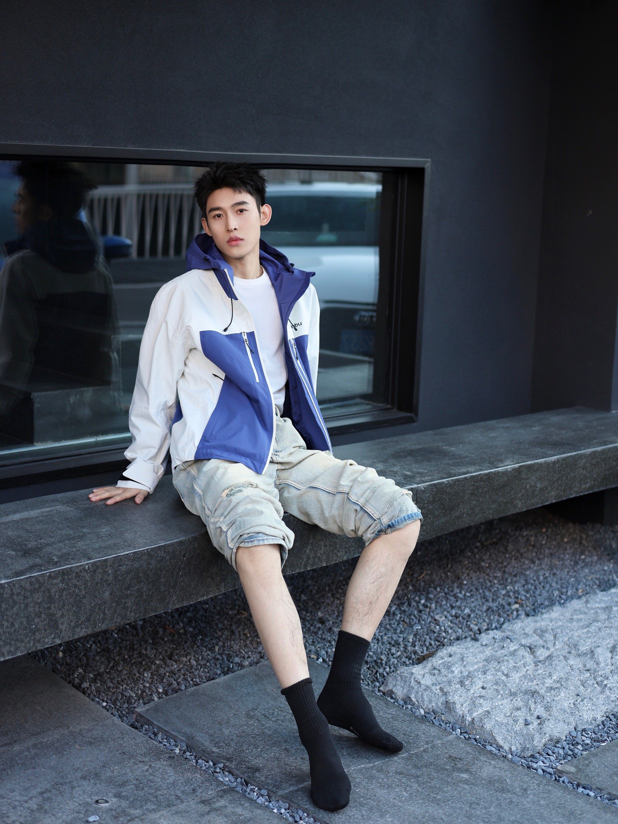 185体育生秋天这么穿好多帅哥看我啊