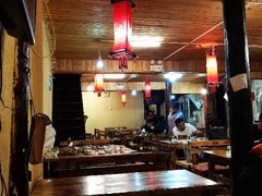 -小锅巴纳西餐厅
