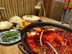 -袁山山重庆火锅(丈八北路店)