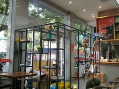 -牛吃草牛肉面(翠柏路店)
