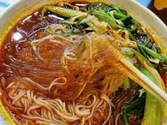 晶莹剔透的粉丝-老赵太太麻辣烫涮肚馆(大经路店)