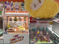 -泡泡玛特POPMART(蓝色港湾店)