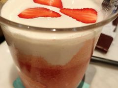 -港丽餐厅(高德置地店)