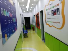 -童程童美·信息学竞赛·乐高机器人编程(长宁来福士校区)