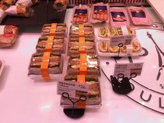 -巴黎贝甜(宜山路店)