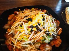 超量鸡肉沙拉-MI WU FACTORY米屋美食工厂餐厅(绿地店)