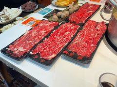 吊龙-刘少华贵州小黄牛·鲜牛肉火锅(总店)