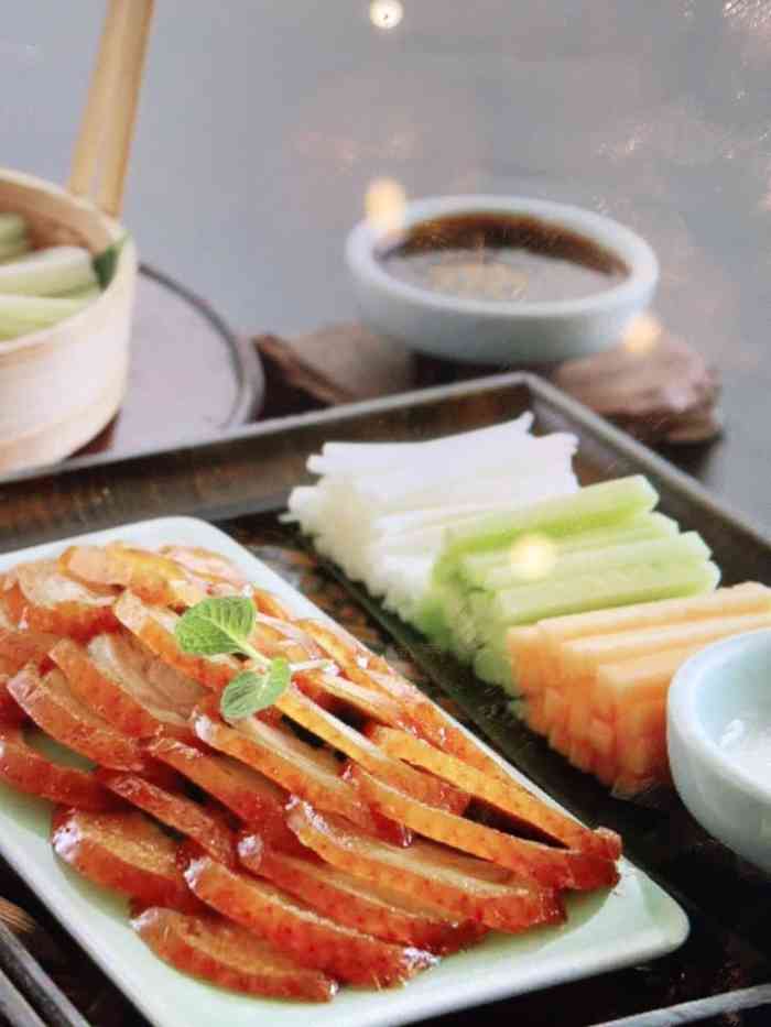 局气 烤鸭·北京菜(方庄店)-"地道老北京,菜品特色就是制造人一定是