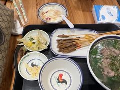 -云阿蛮云南生烫牛肉米线(奉贤路店)