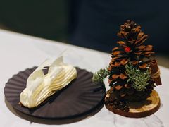 -潮一不贰·法式甜品·生日蛋糕·西式简餐(外滩店)