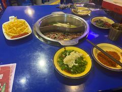 -马路边边火锅串串(观前街店)