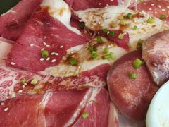 烤肉拼盘-美洲岛烤肉自助餐厅