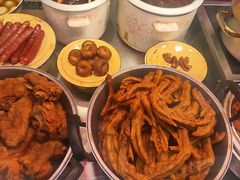 -柳州肥姨妈大骨螺蛳粉(东靖路店)