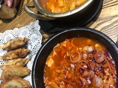 -吴草鸡爪오초닭발韩食堂(融恒盈嘉中心店)