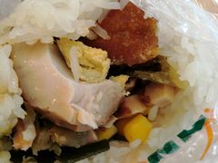特色综合味饭团-秋英饭团(大庙新村店)