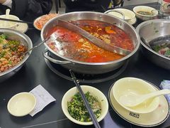 -周良天山牛杂城(天山路总店)