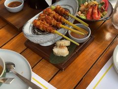 -三亚艾迪逊酒店·海滩烧烤 BARBACOA·现场乐队·浪漫晚餐·烧烤海鲜