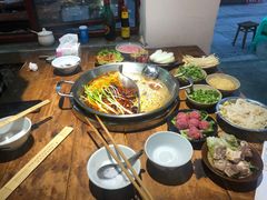 -四小区火锅·巷子里的重庆火锅(花照壁店)