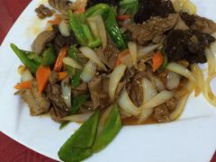 -溢心园香河肉饼总店