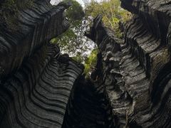 -梭布垭石林景区