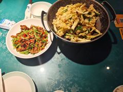 -呷湘厨·鱼汤捞饭·剁椒鱼头·辣椒炒肉(国家会展中心店)