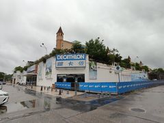 -迪卡侬(顺峰山店)