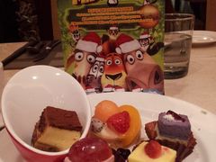 西点-广州中心皇冠假日酒店-环市食坊·海鲜自助餐厅