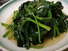 -松沪名灶·豆浆鱼头·新上海菜(飞航吾悦广场店)