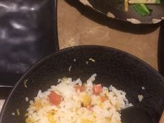 -何师烧烤·香辣蟹·川菜·30年老品牌(太古里旗舰店)