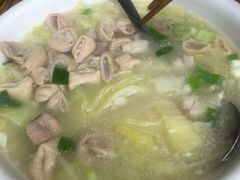肥肠汤-茅屋大酒店