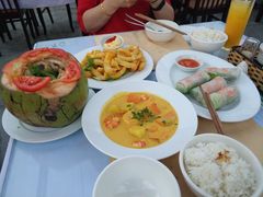 -Lanterns Vietnamese Restaurant