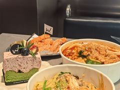 -W COLLECTIVE  DESSERT SHOP