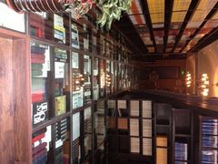 iphone_upload_pic-钟书阁(松江泰晤士小镇店)