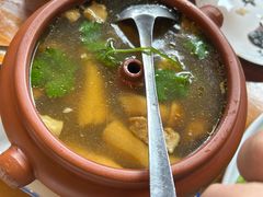 -小厨子私房菜·云南美食店