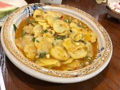 -黄桷树曹家私房菜(江与城店)