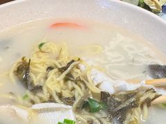 -玖鲜小笼(中山广场店)