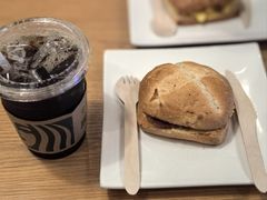 -星巴克臻选(北京嘉里中心第二店)