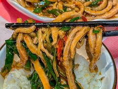 -洪霞餐馆·川菜·鲜货现炒(两江春城店)