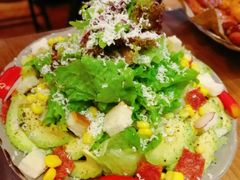 牛油果凯撒沙拉-盘炉forenza·云贵川融合小食堂 ( 钟楼中柳巷店)