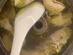 -蔼若春.传承三十年云南菜(金碧公园店)