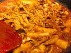 八爪鱼微辣-红辣椒八爪鱼特色韩国料理