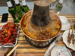 招牌鸡火锅-友情岁月·火锅鸡