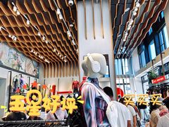 -lululemon(比斯特购物村店)