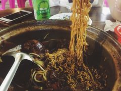 -奇味鸡煲(麦地店)