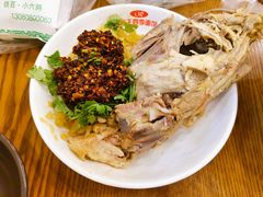 煮鸡架-老王四季抻面(南六东路店)