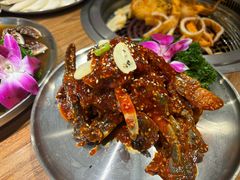 -明洞阿姨·韩式酱蟹烤肉·创意料理(三元桥店)