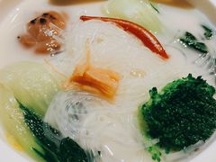 鱼汤瑶柱烩杂菜-广舟(千禧店)
