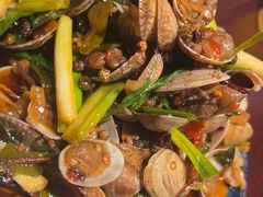 -蚝堡海鲜·威海菜·海肠捞饭·烧烤·亚洲吃蚝公司(幸福门店)